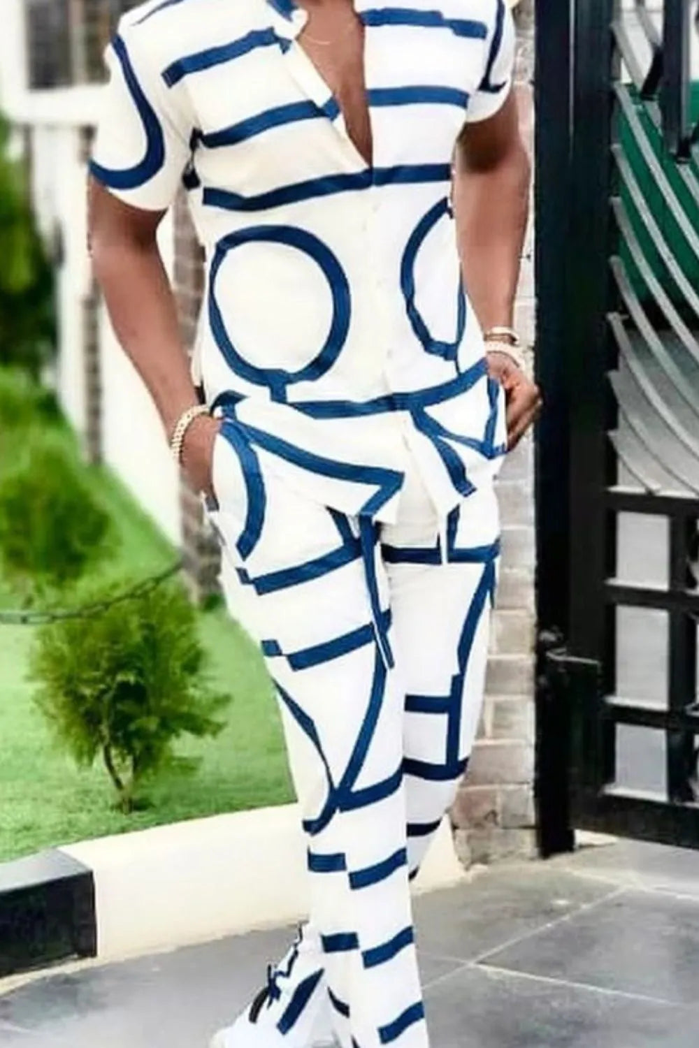 Geo Print Short Sleeve Top and Pants Set Plus Size in White for Men