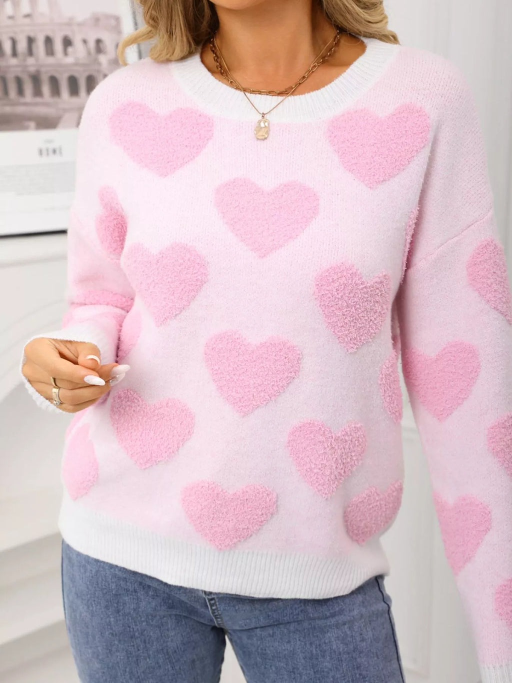 Valentines Day Heart Pattern Round Neck Sweater in Classic in White for Women