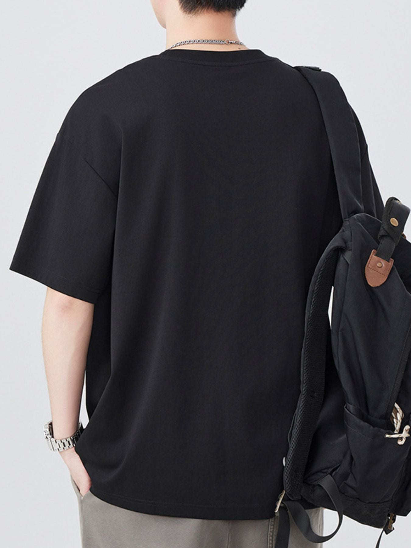 Plus Size Round Neck Short Sleeve T-Shirt in Classic in White for Men