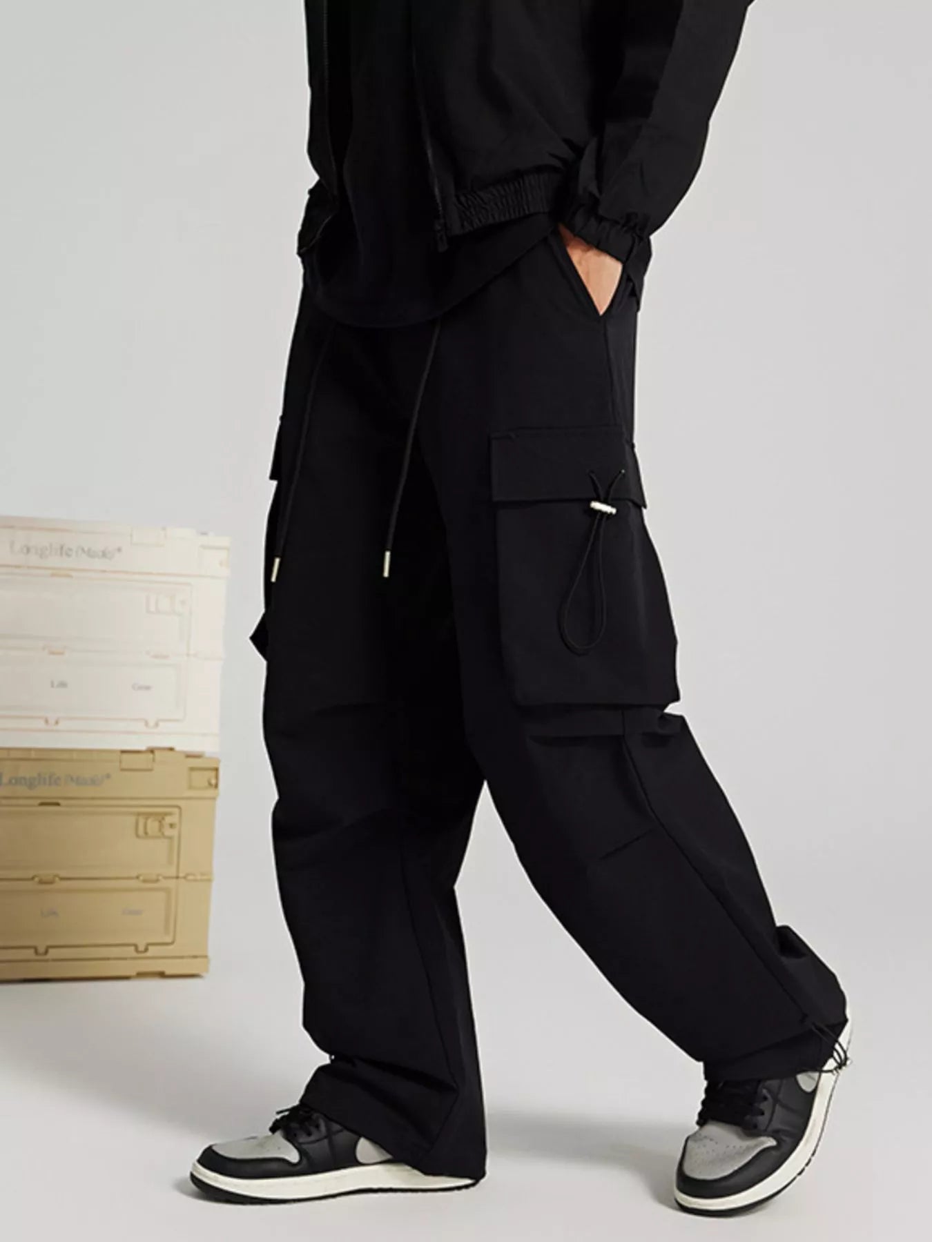 Wide Leg Pants with Cargo Pockets in Black for Men
