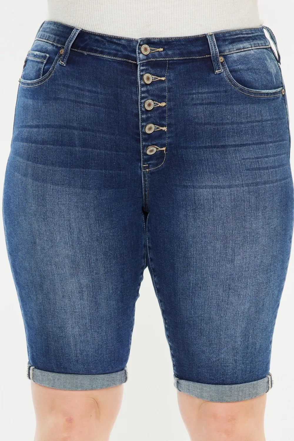 Plus Size Cats Whiskers Button Fly Denim Shorts in Medium for Women