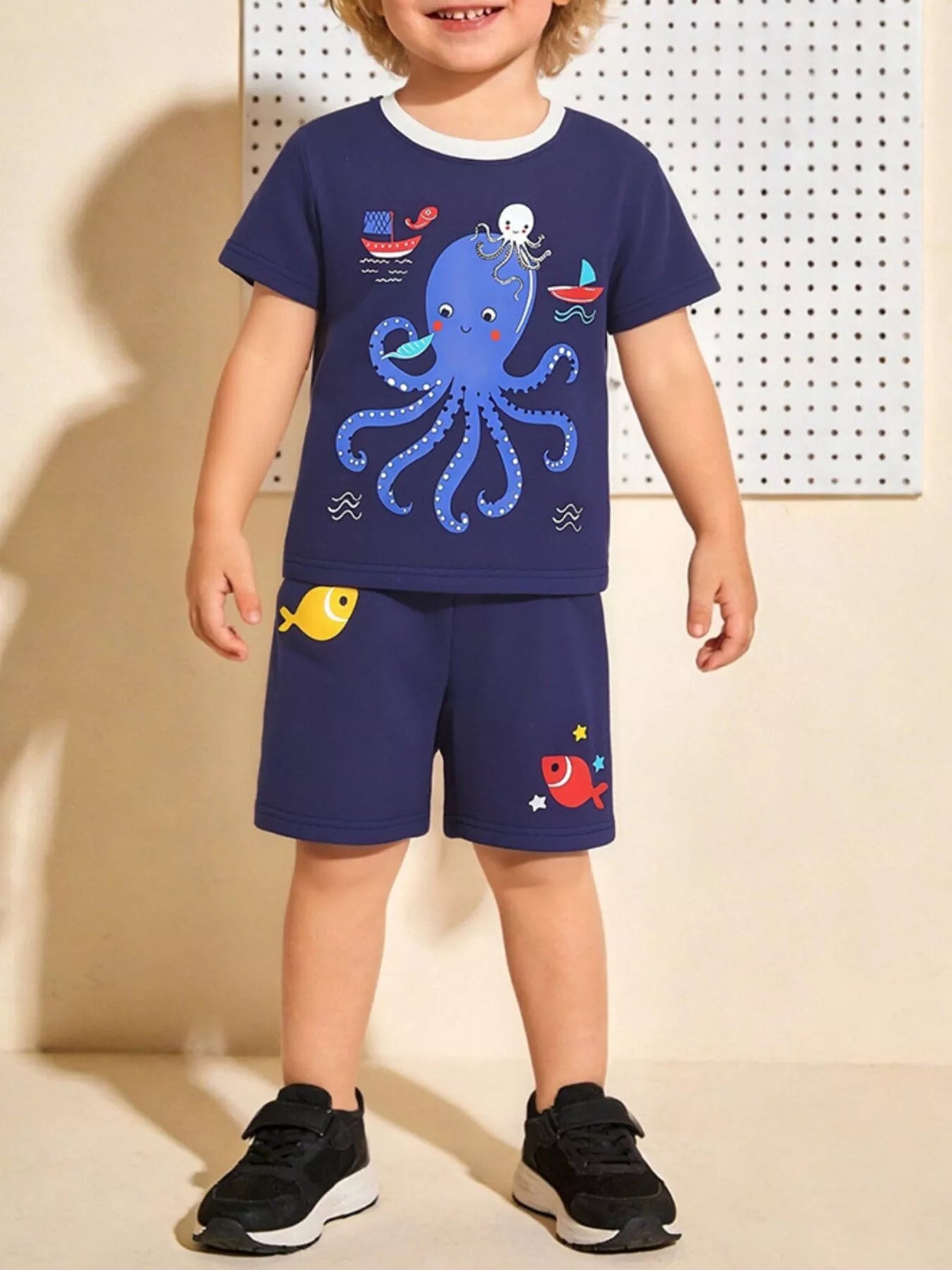 Octopus Graphic Tee and Shorts Set in Navy for Boys