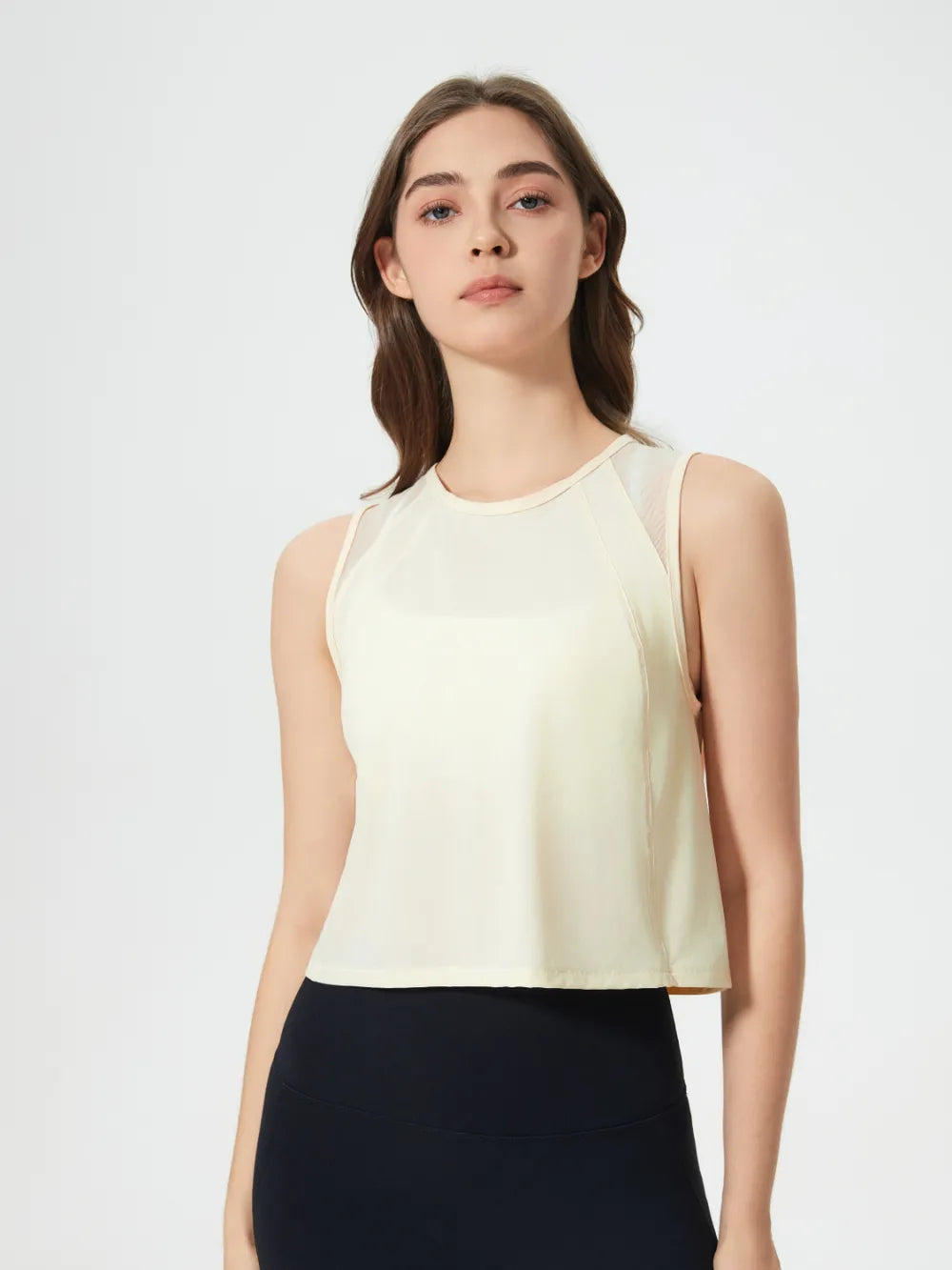 Round Neck Cropped Active Tank in Black for Women