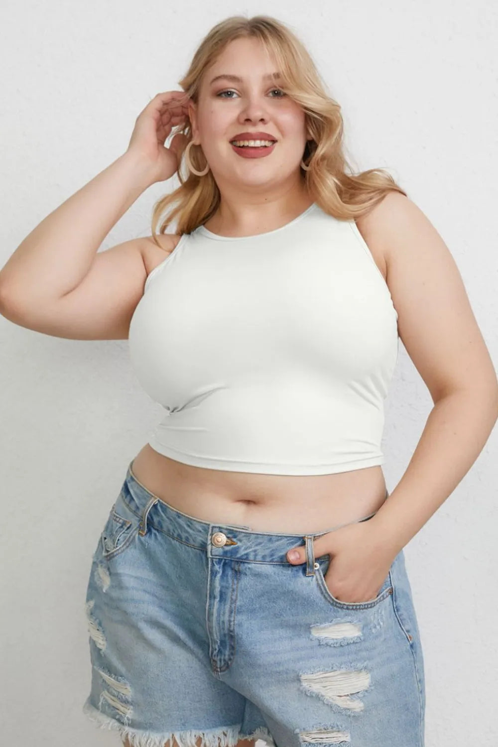 Plus Size Round Neck Slim Tank in Black in White for Women
