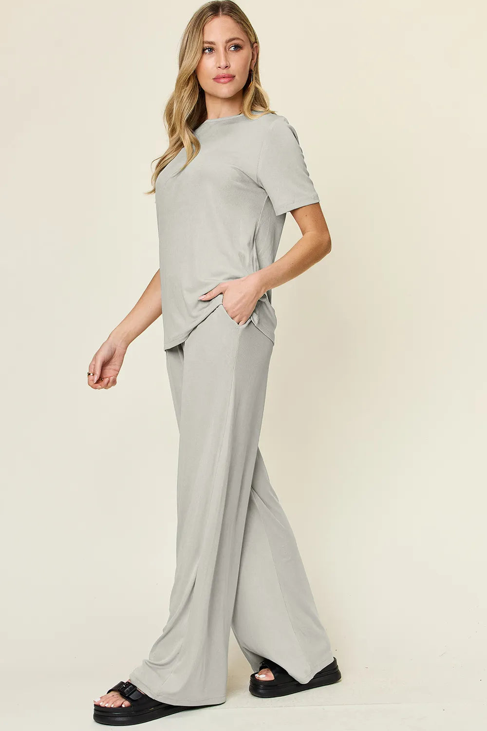 Plus Size Round Neck Short Sleeve T-Shirt and Wide Leg Pants Set in Light Gray for Women