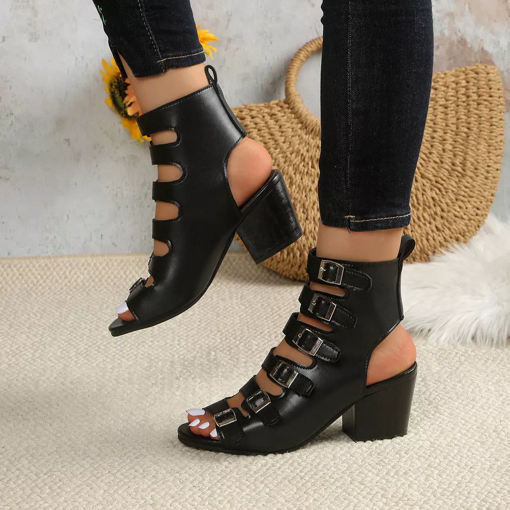 Buckle Block Heels Sandals in Black for Women