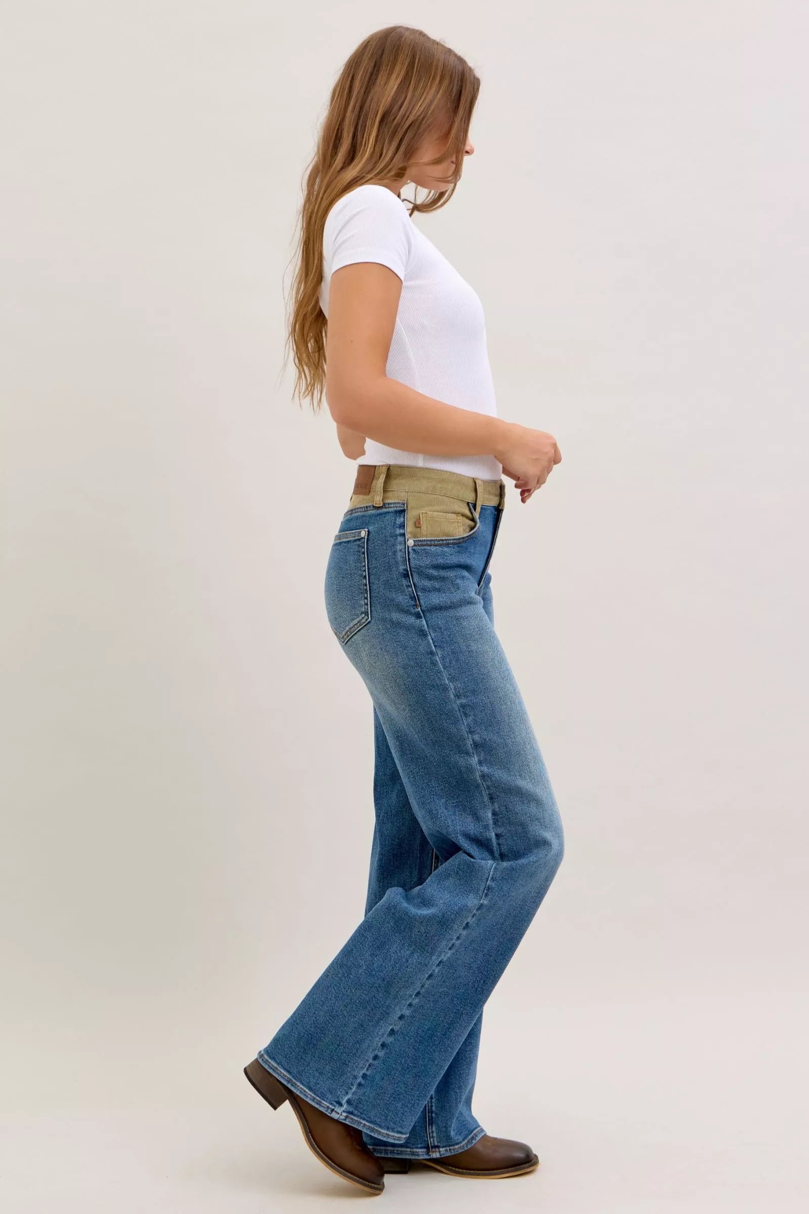 Mr Column Straight Jeans with Corduroy Waist in Md for Women