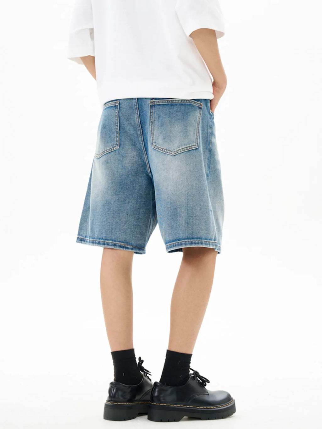Washed Loose Fit Denim Shorts in Vintage Blue for Men