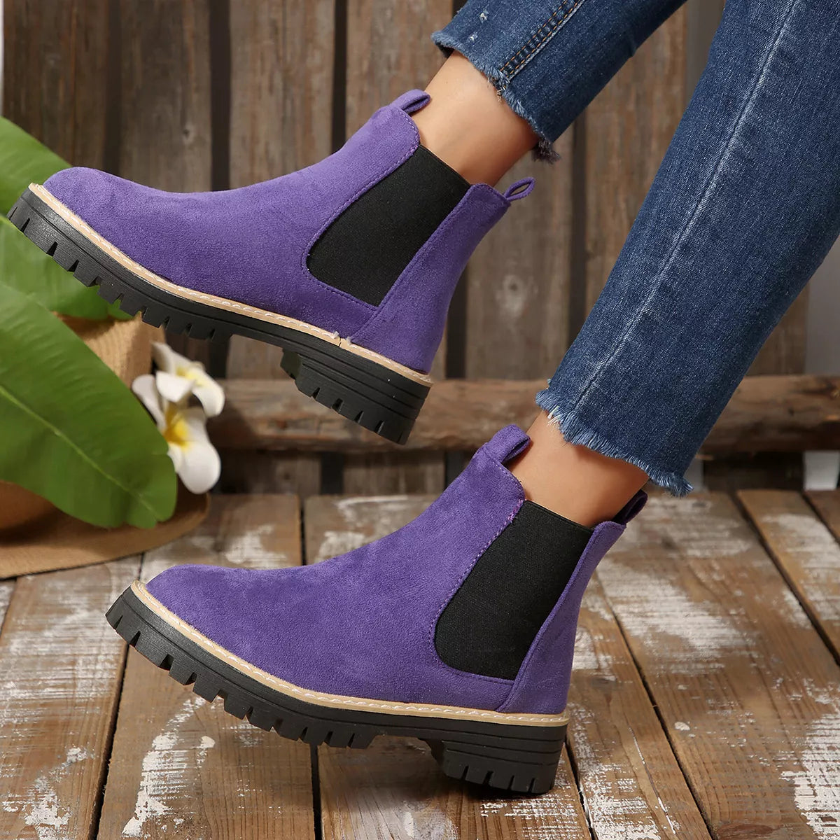 Round Toe Block Heels Boots in Brown in Gray for Women