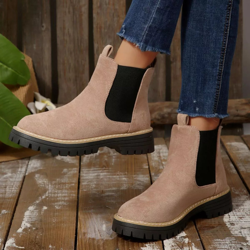 Round Toe Block Heels Boots in Classic in Army Green for Women