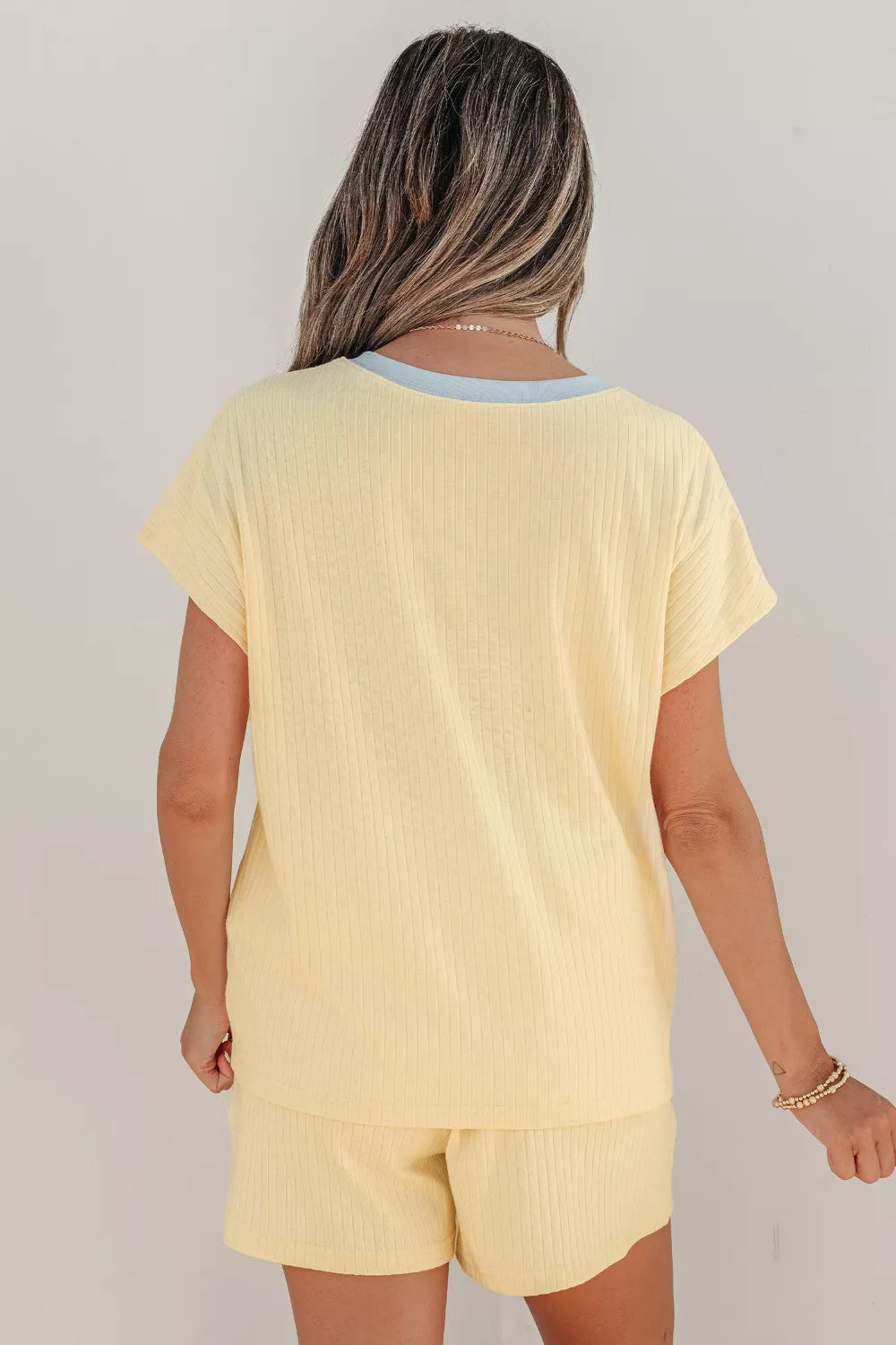 Soft Ribbed Color Block Trim Casual Shorts Set in Pastel Yellow for Women