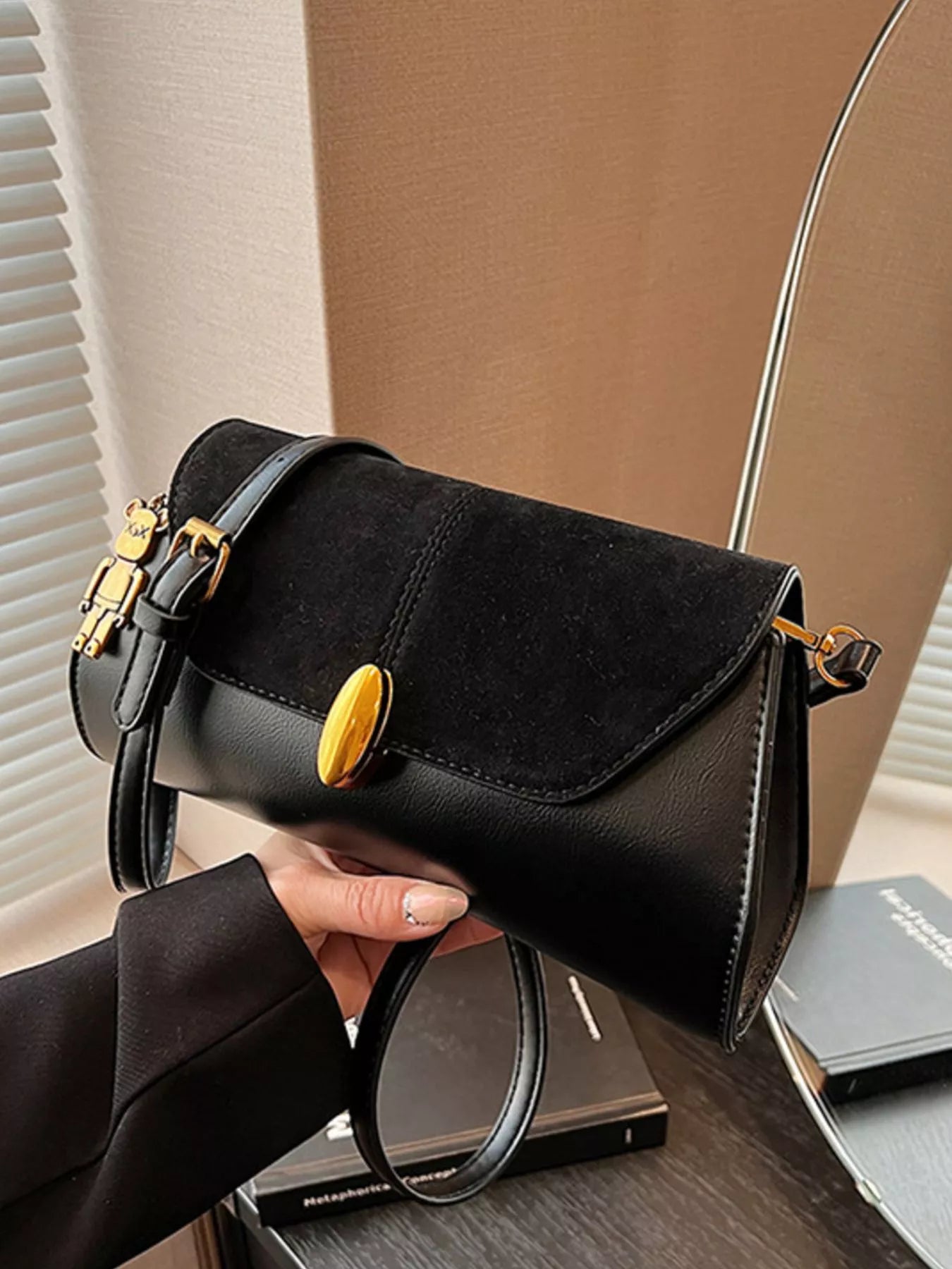 Adjustable Strap Flap Crossbody Bag in Black for Women