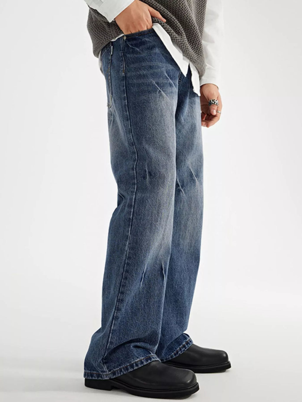 Wide Leg Jeans in Classic in Blue for Men