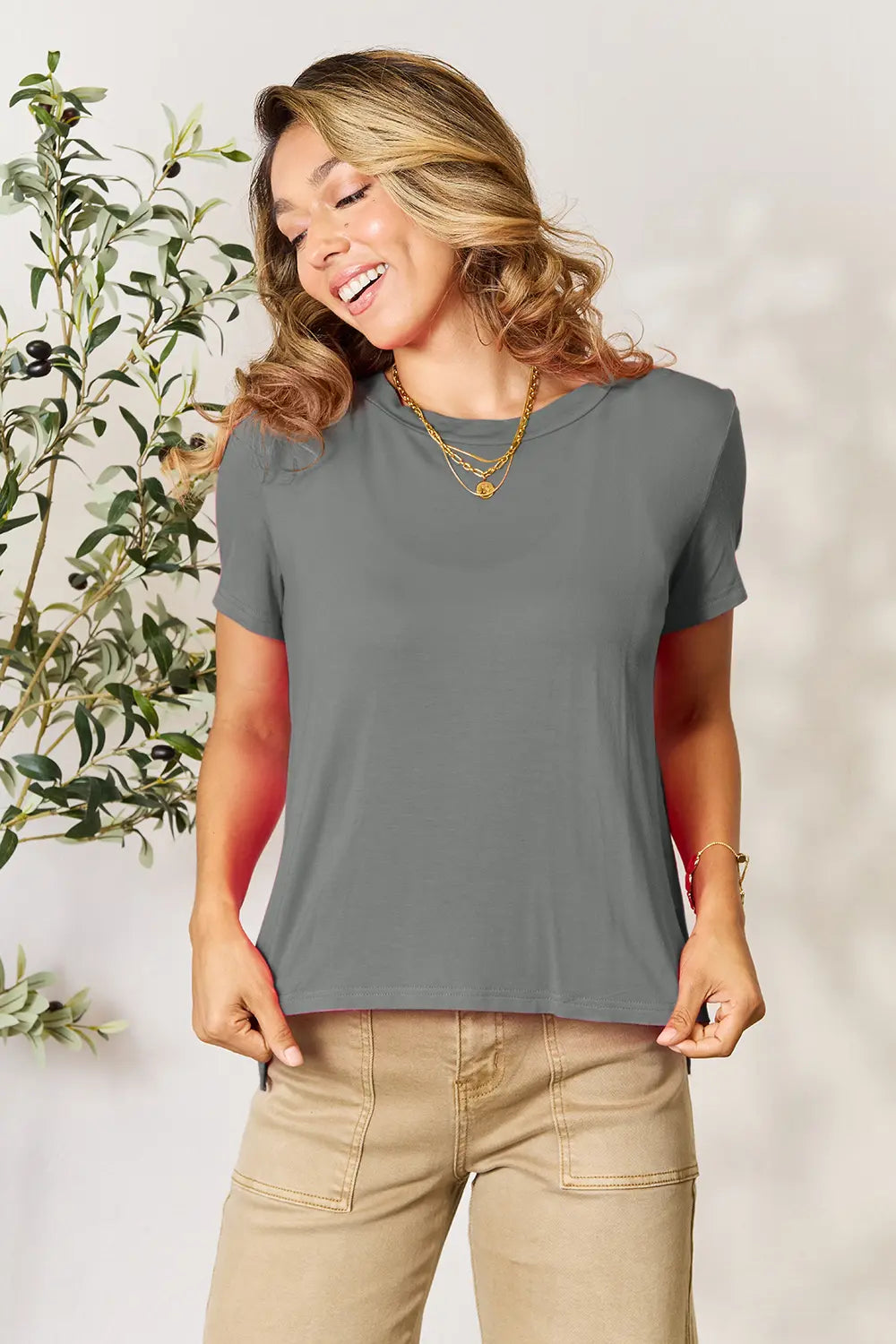 Plus Size Round Neck Short Sleeve T-Shirt in Hot Pink for Women