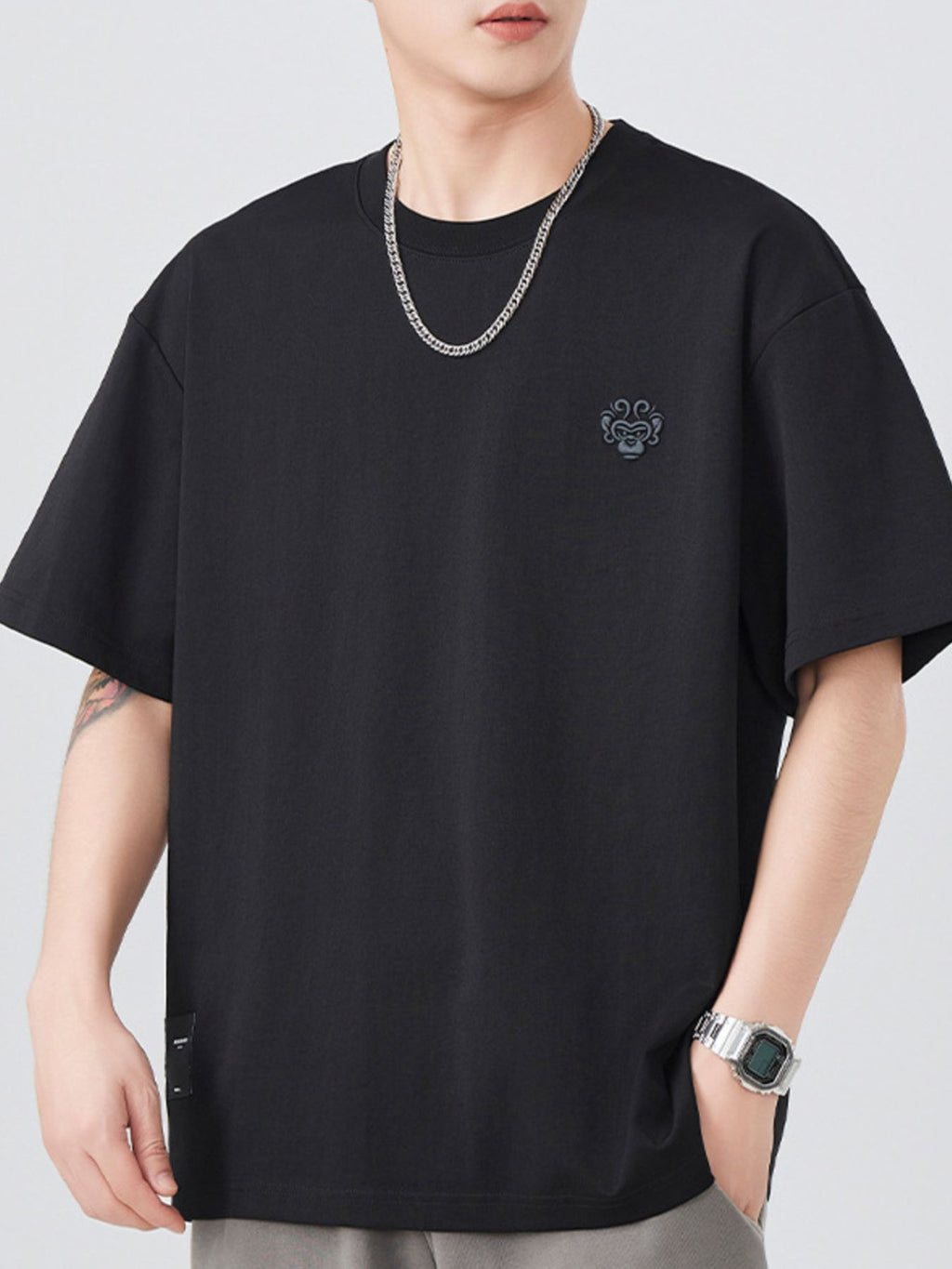 Plus Size Round Neck Short Sleeve T-Shirt in Classic in White for Men