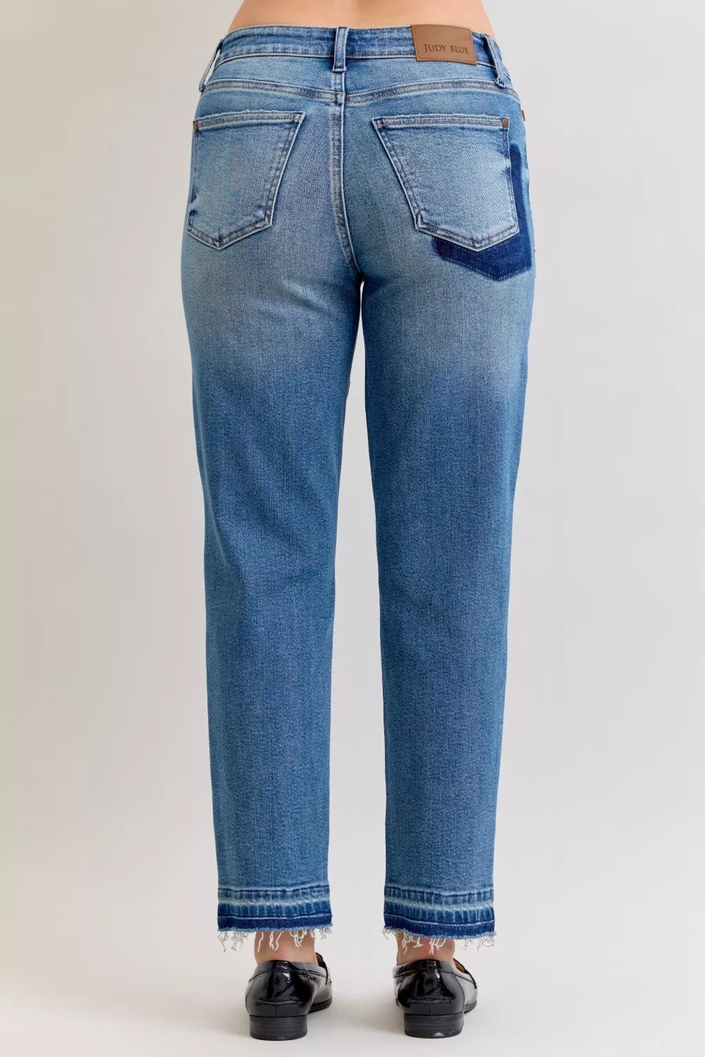 Mid Rise Bf Patch & Repair Destroy Release Hem Jeans Plus Size in Md for Women