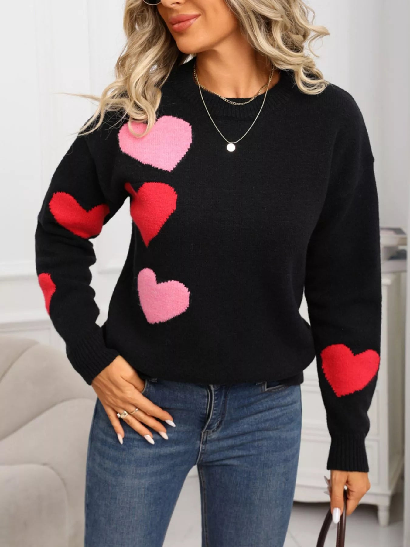 Valentines Day Heart Pattern Round Neck Sweater in Black for Women