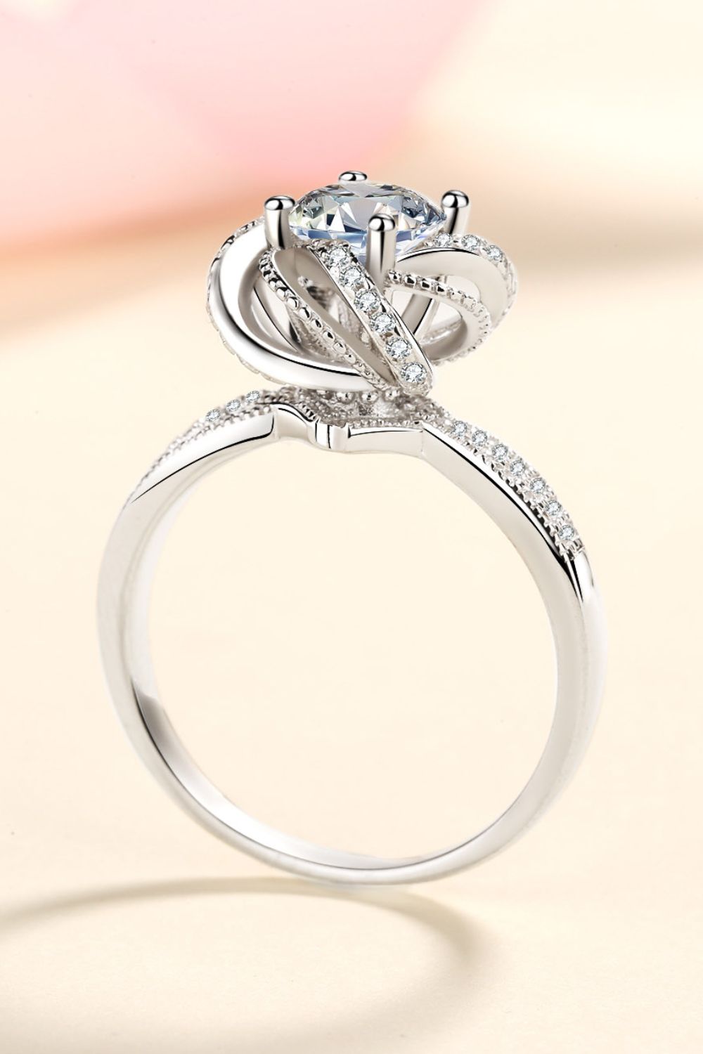 1 Carat Moissanite 925 Sterling Silver Ring in Relaxed for Women