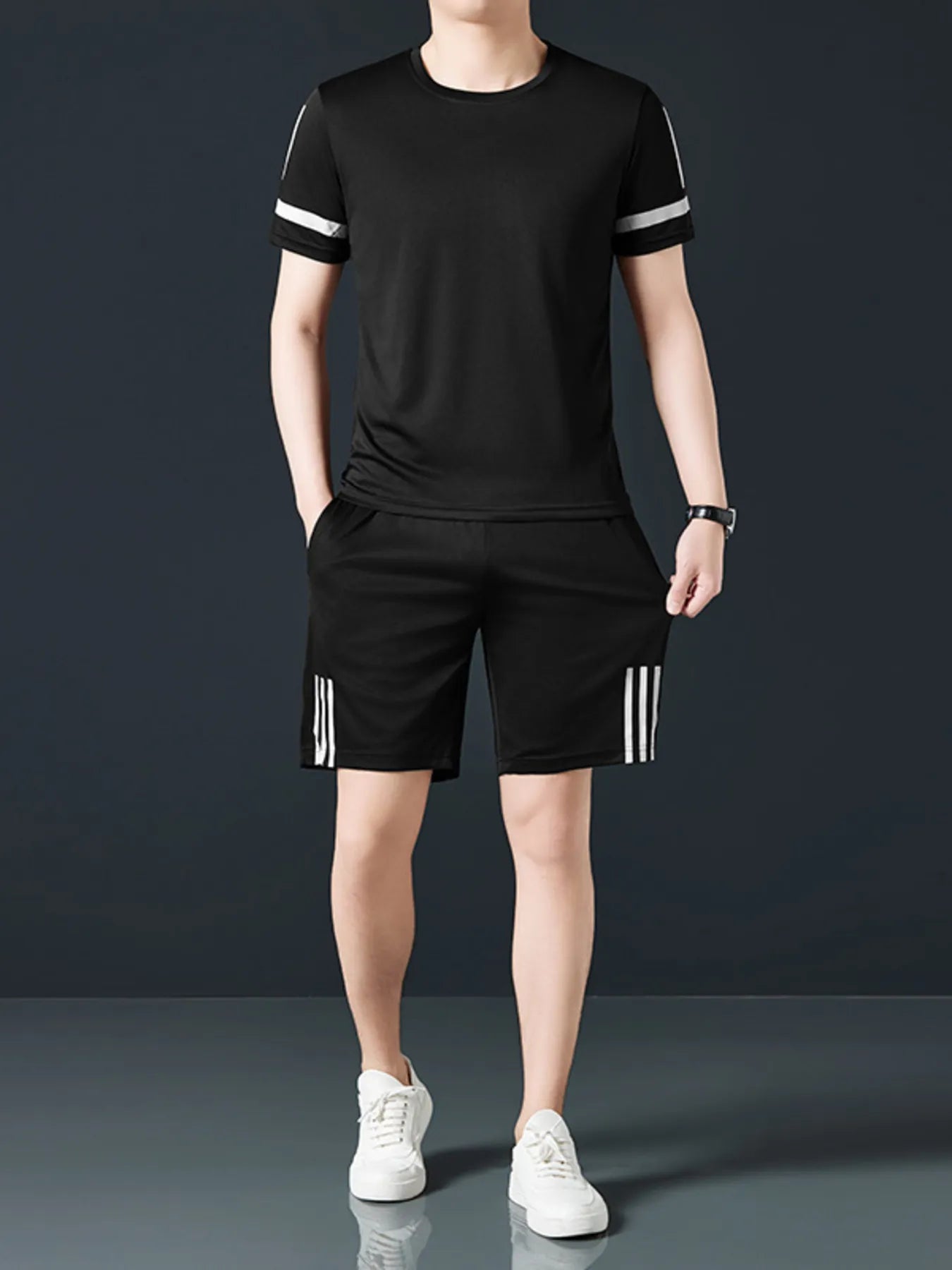 Plus Size Round Neck Short Sleeve Top and Shorts Set in Navy Blue for Men