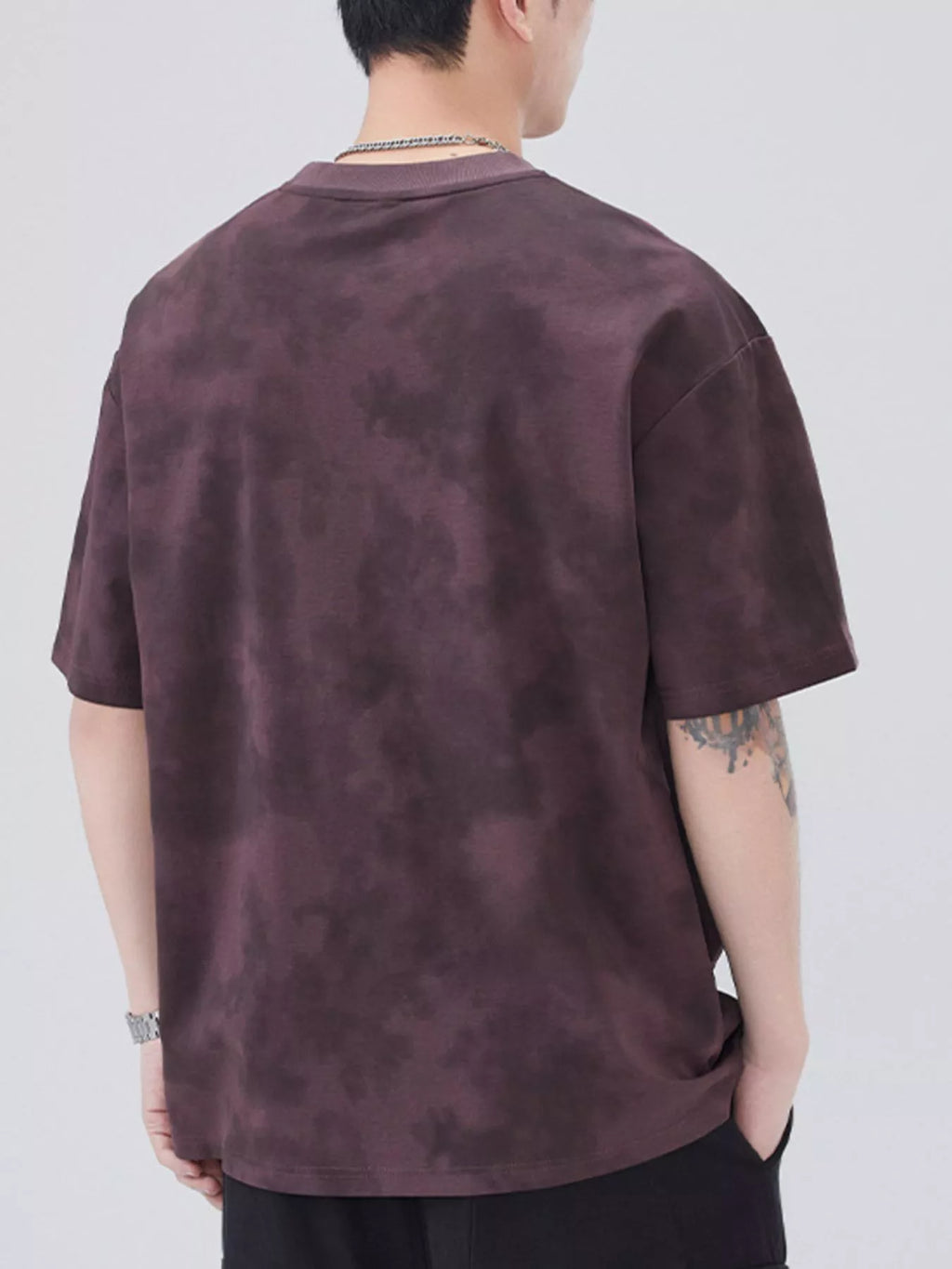 Plus Size Letter Round Neck Short Sleeve T-Shirt in Mi Xing for Men
