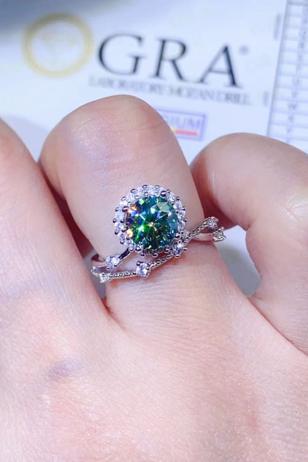 1 Carat Moissanite Platinum-Plated Ring in White for Women