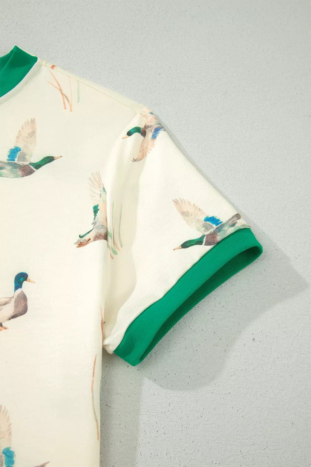 Mallard Printed Colorblock Trim Shorts Set for Women
