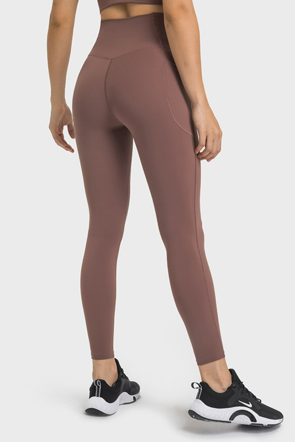 V-Waist Yoga Leggings with Pockets in Mauve for Women