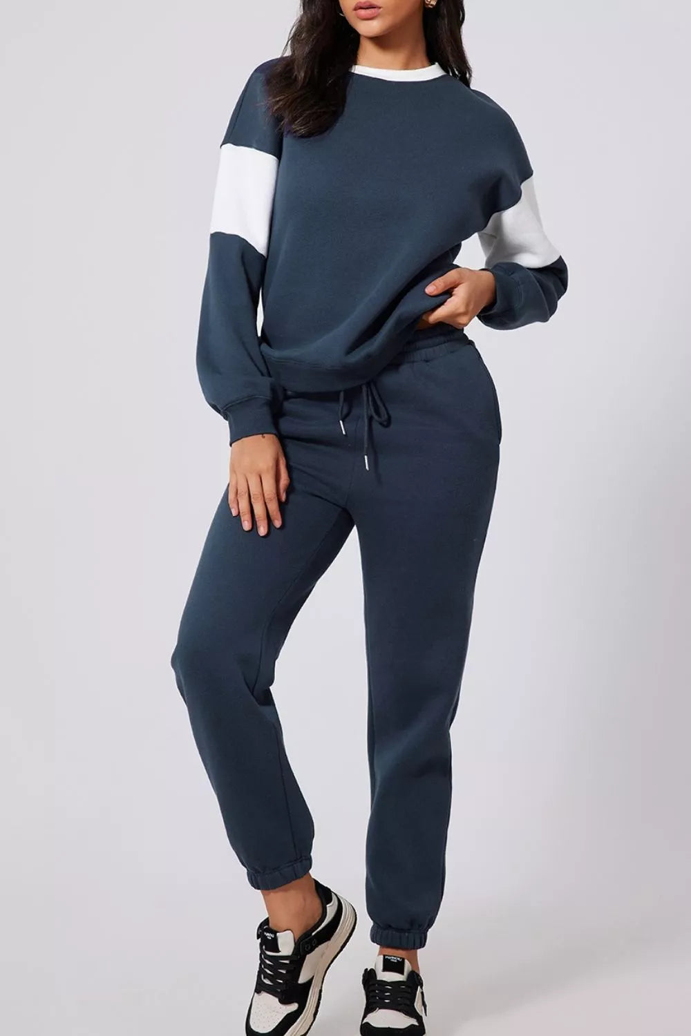 Drop Shoulder Loose Sweatshirt and Joggers Active Set for Women