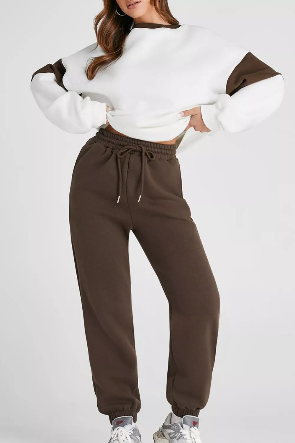 Drop Shoulder Loose Sweatshirt and Joggers Active Set in Chocolate for Women
