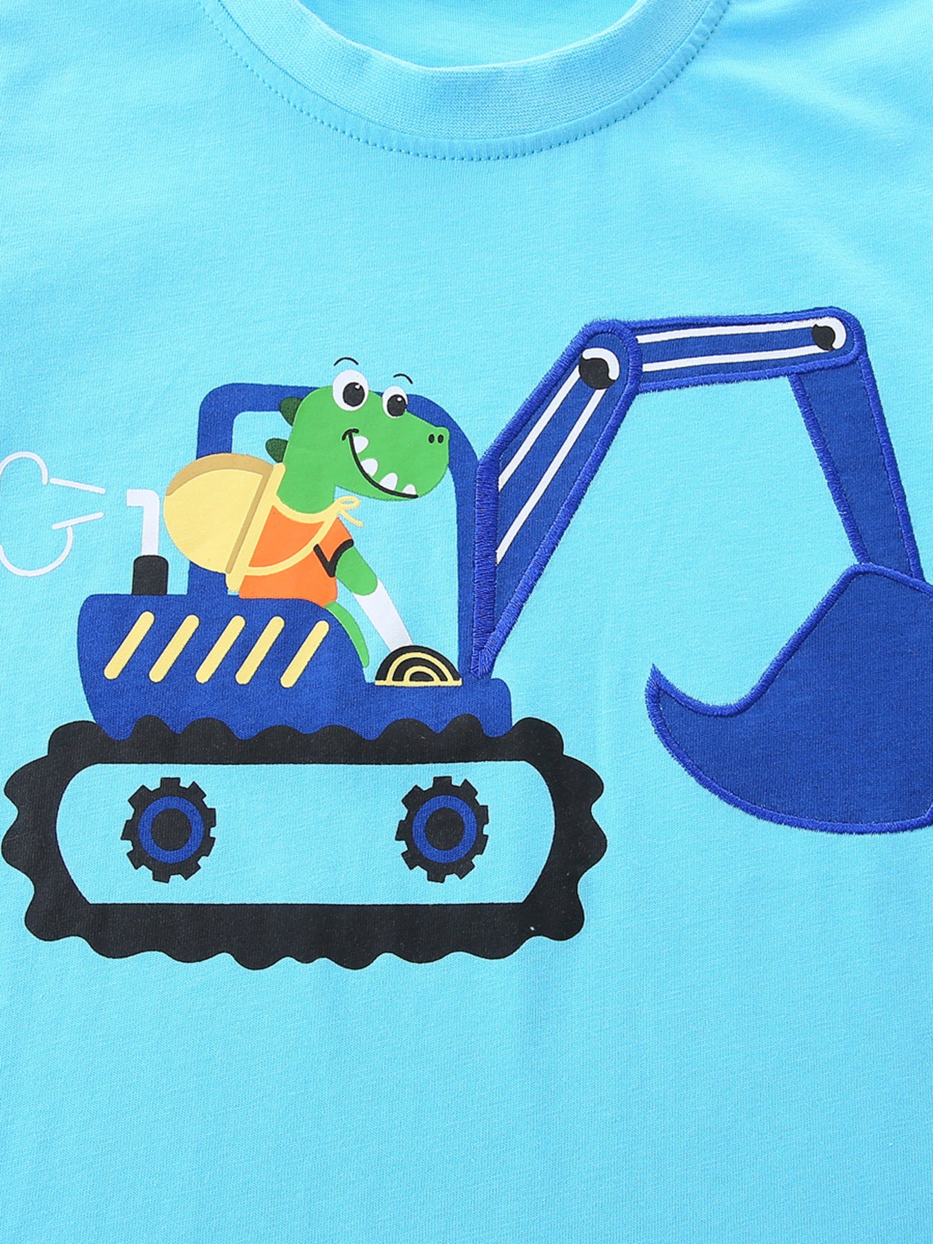 Cartoon Excavator Print Tee and Shorts Set in Pastel Blue for Boys