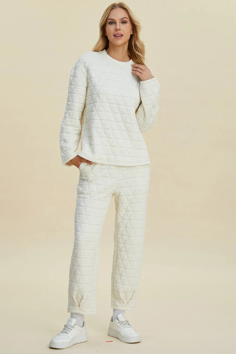 Plus Size Texture Round Neck Long Sleeve Top and Pants Set in Black for Women