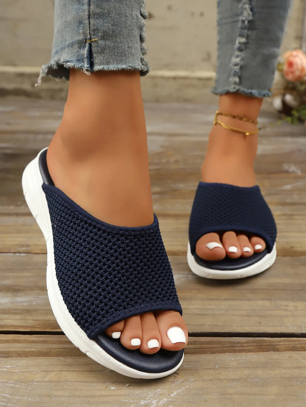 Open Toe Platform Sandals in Black in Khaki for Women