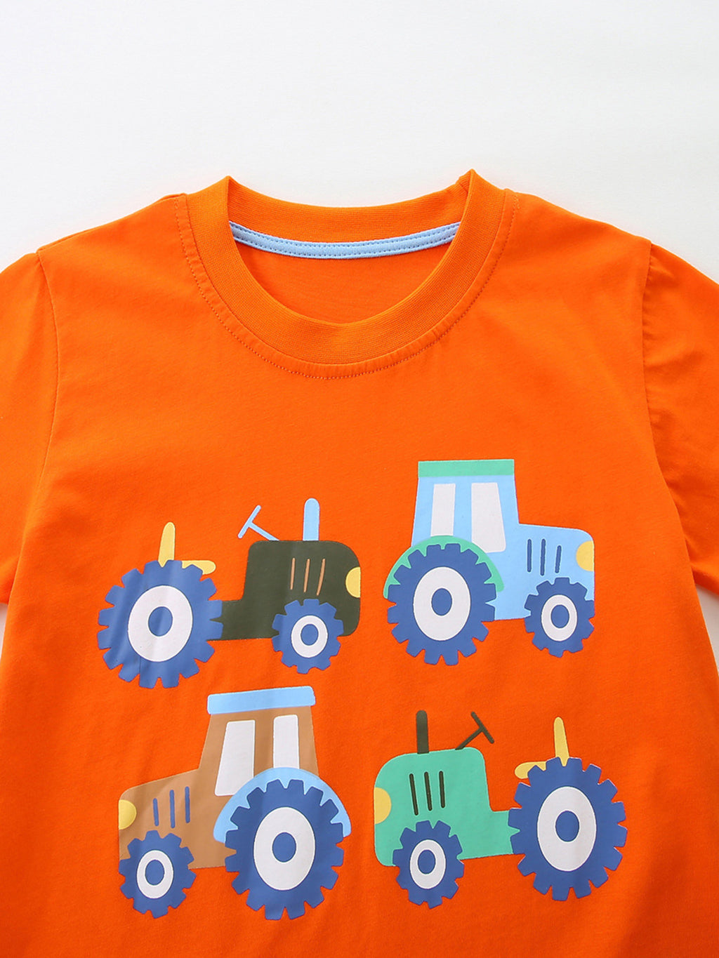 Tractor & Firetruck Print Casual Tee and Shorts Set in Orange for Boys