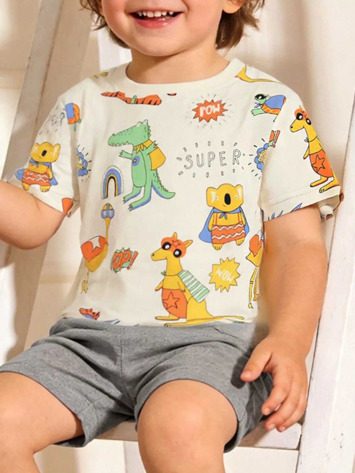Animal Print Crew Neck T-Shirt in Beige for Boys