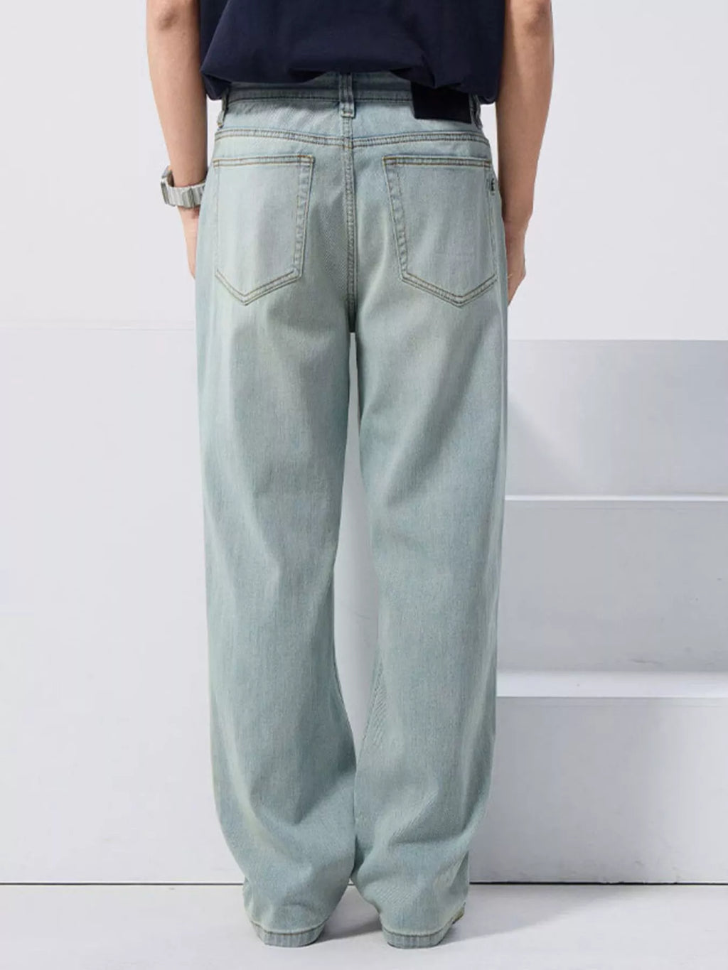 Vintage Wash Loose Fit Jeans in Medium Blue in Light Blue for Men