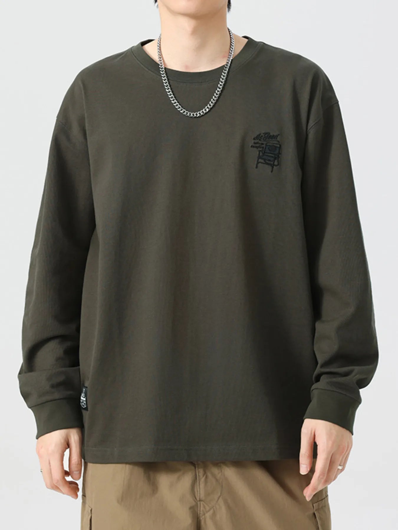 Plus Size Round Neck Long Sleeve T-Shirt in Military Green for Men