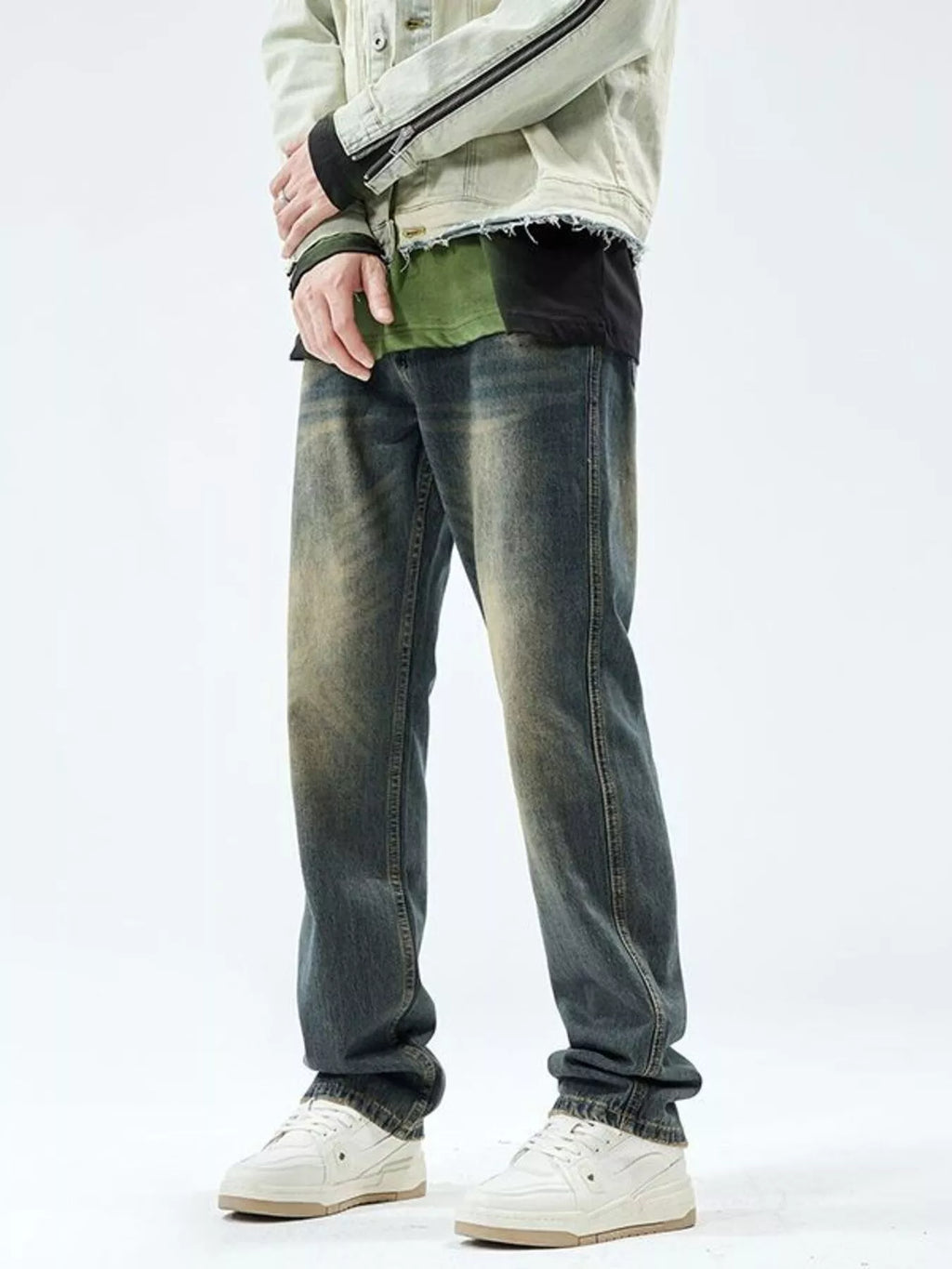 Relaxed Fit Jeans in French Blue for Men