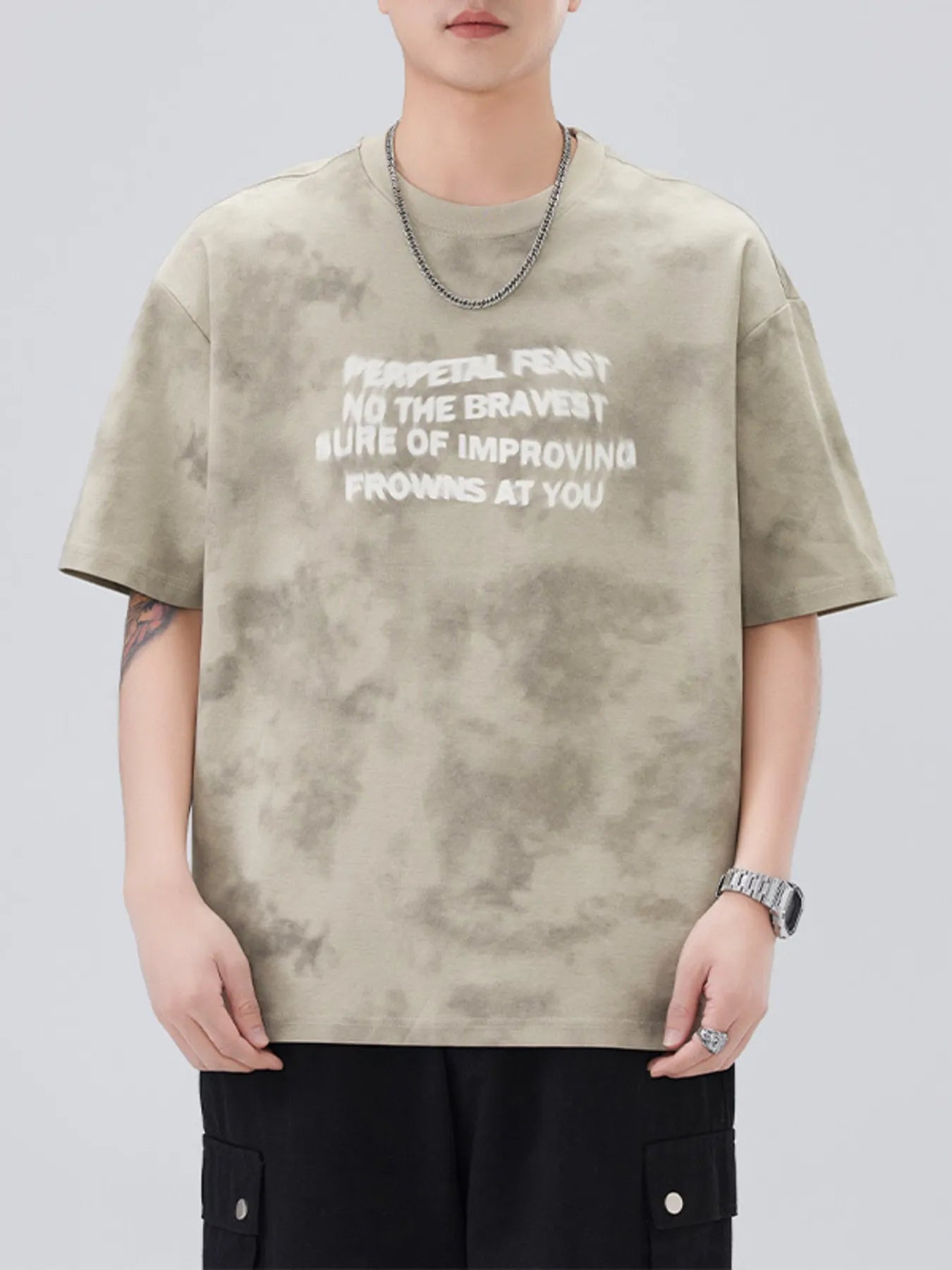 Plus Size Letter Round Neck Short Sleeve T-Shirt in Mi Xing for Men