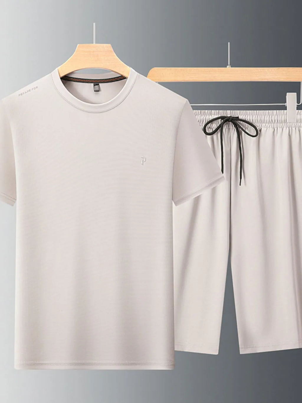 Plus Size Round Neck Short Sleeve Top and Shorts Set in Khaki for Men