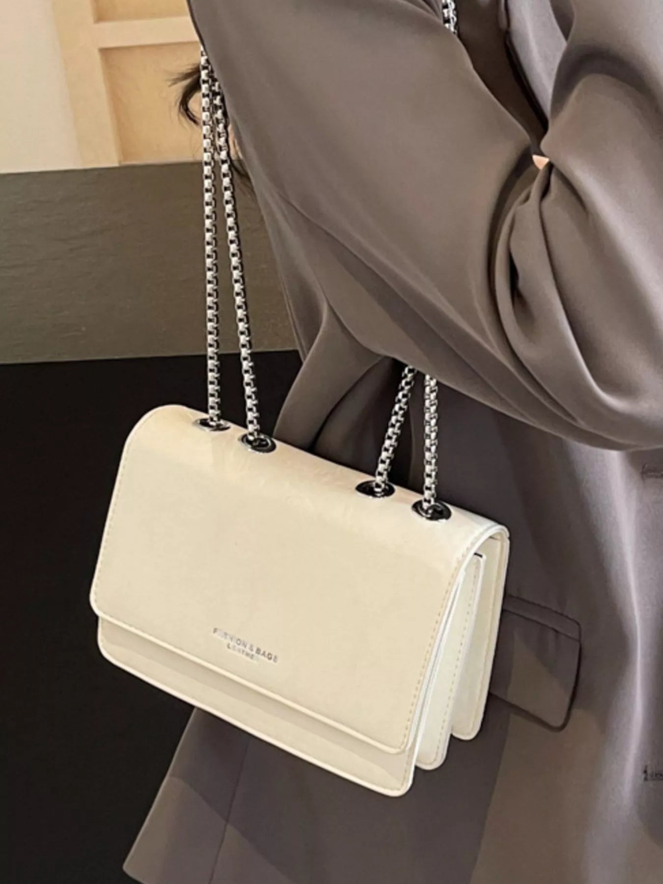 Texture Chain Shoulder Bag for Women