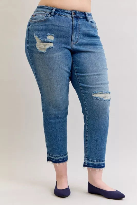 Mid Rise Bf Patch & Repair Destroy Release Hem Jeans Plus Size in Md for Women