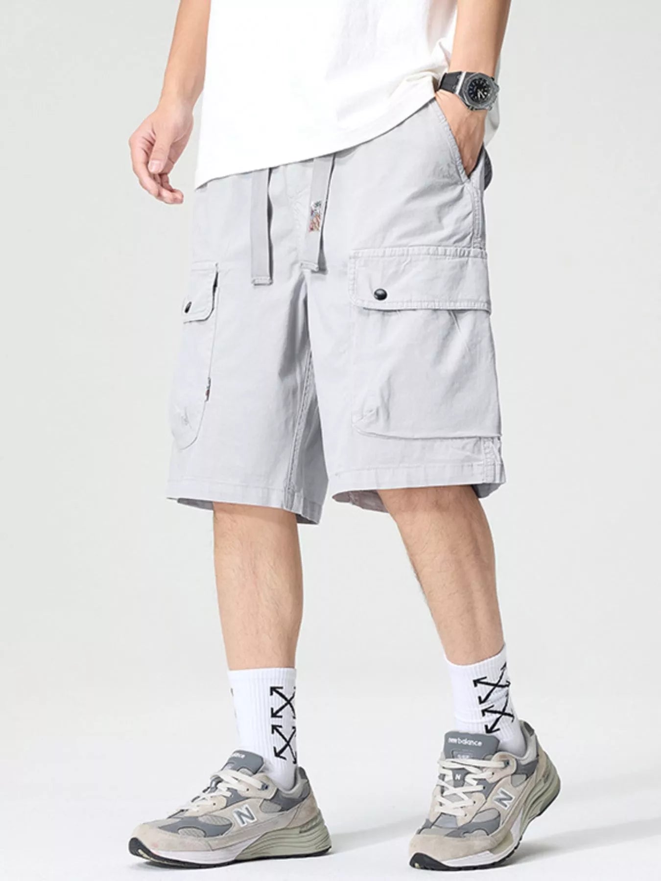 Drawstring Loose Fit Shorts Plus Size in Black in Medium Gray for Men