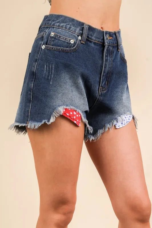 Raw Hem Pocketed Contrast Washed Denim Shorts for Women