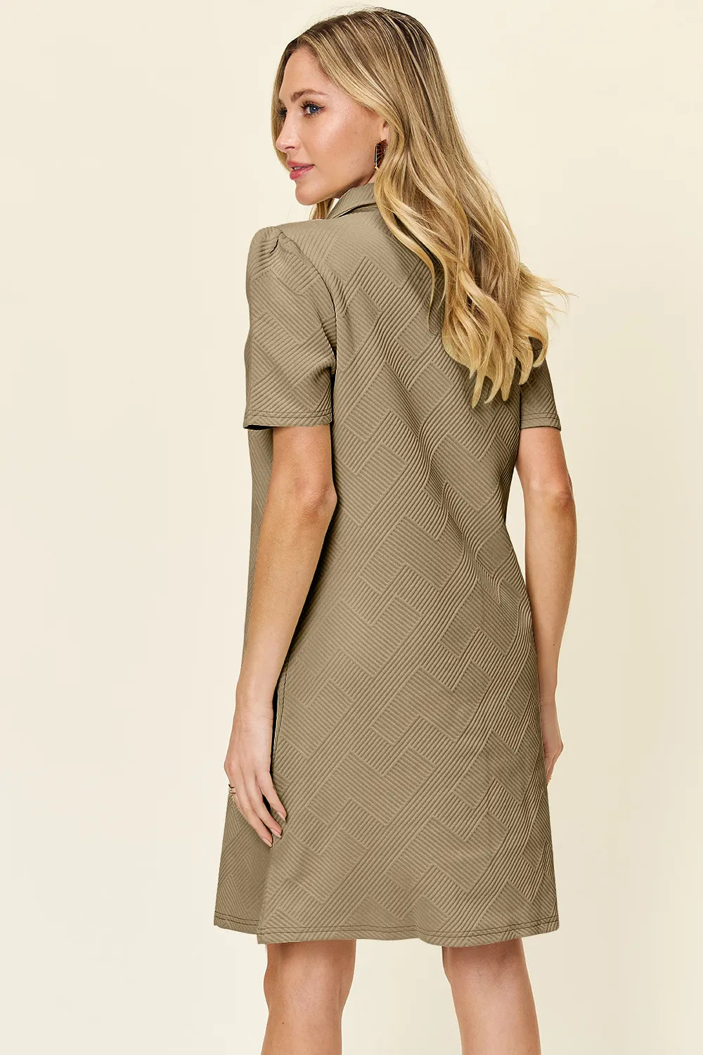 Plus Size Texture Collared Neck Short Sleeve Dress in Khaki for Women