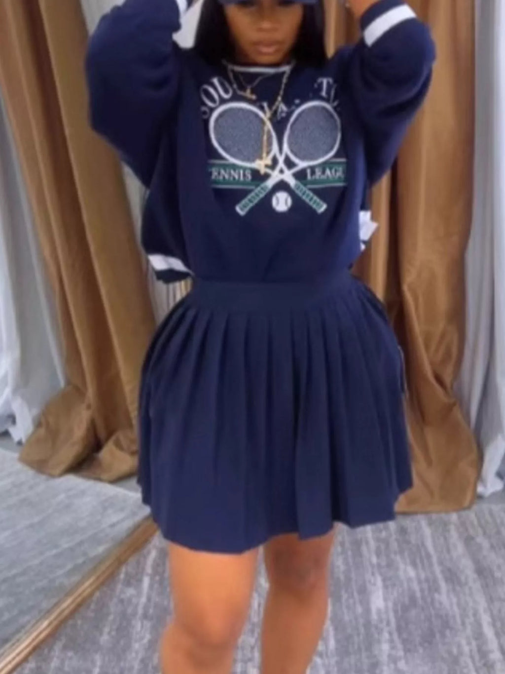 Graphic Sweatshirt & Pleated Skirt Set in Navy Blue for Women