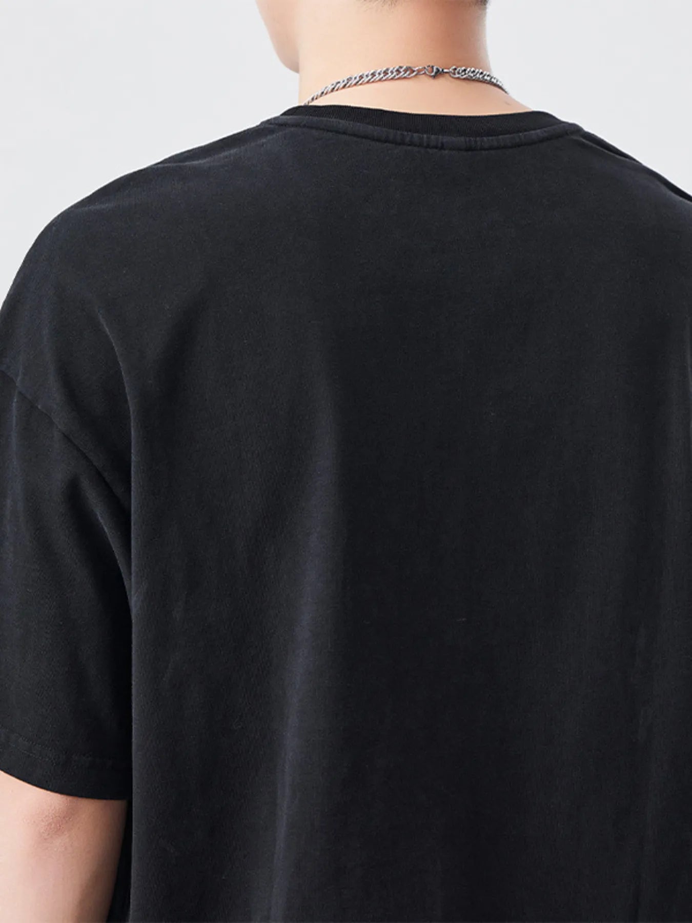 Plus Size Round Neck Short Sleeve T-Shirt in Black for Men