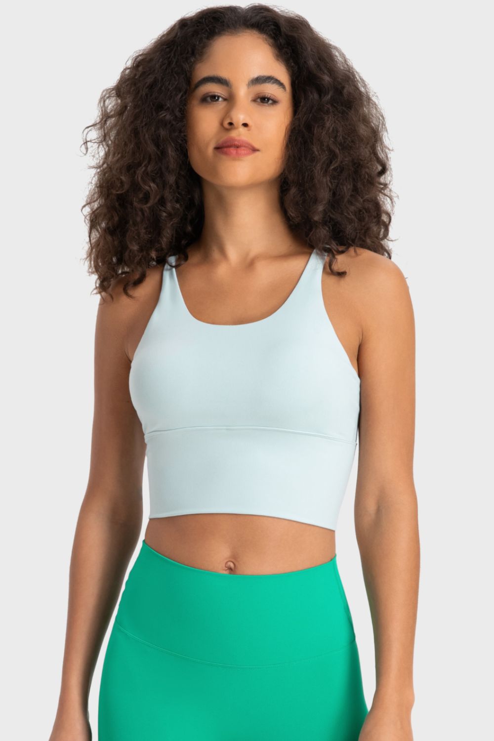 Crisscross Back Ladder Detail Sports Bra in Blush Pink for Women