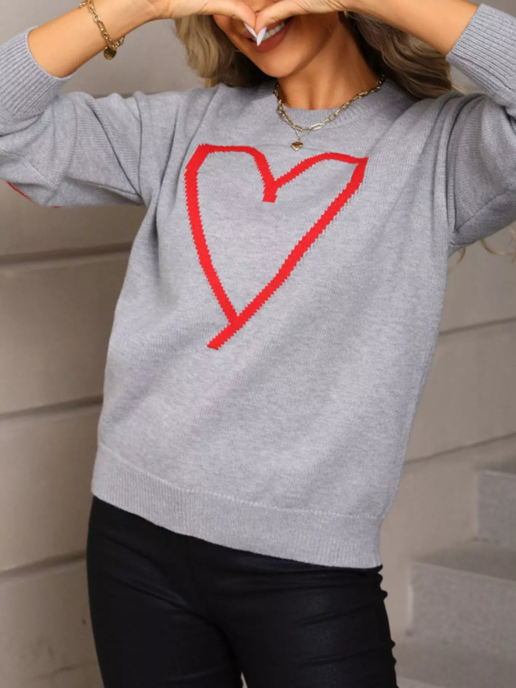 Valentines Day Heart Graphic Dropped Shoulder Sweater in Grey for Women