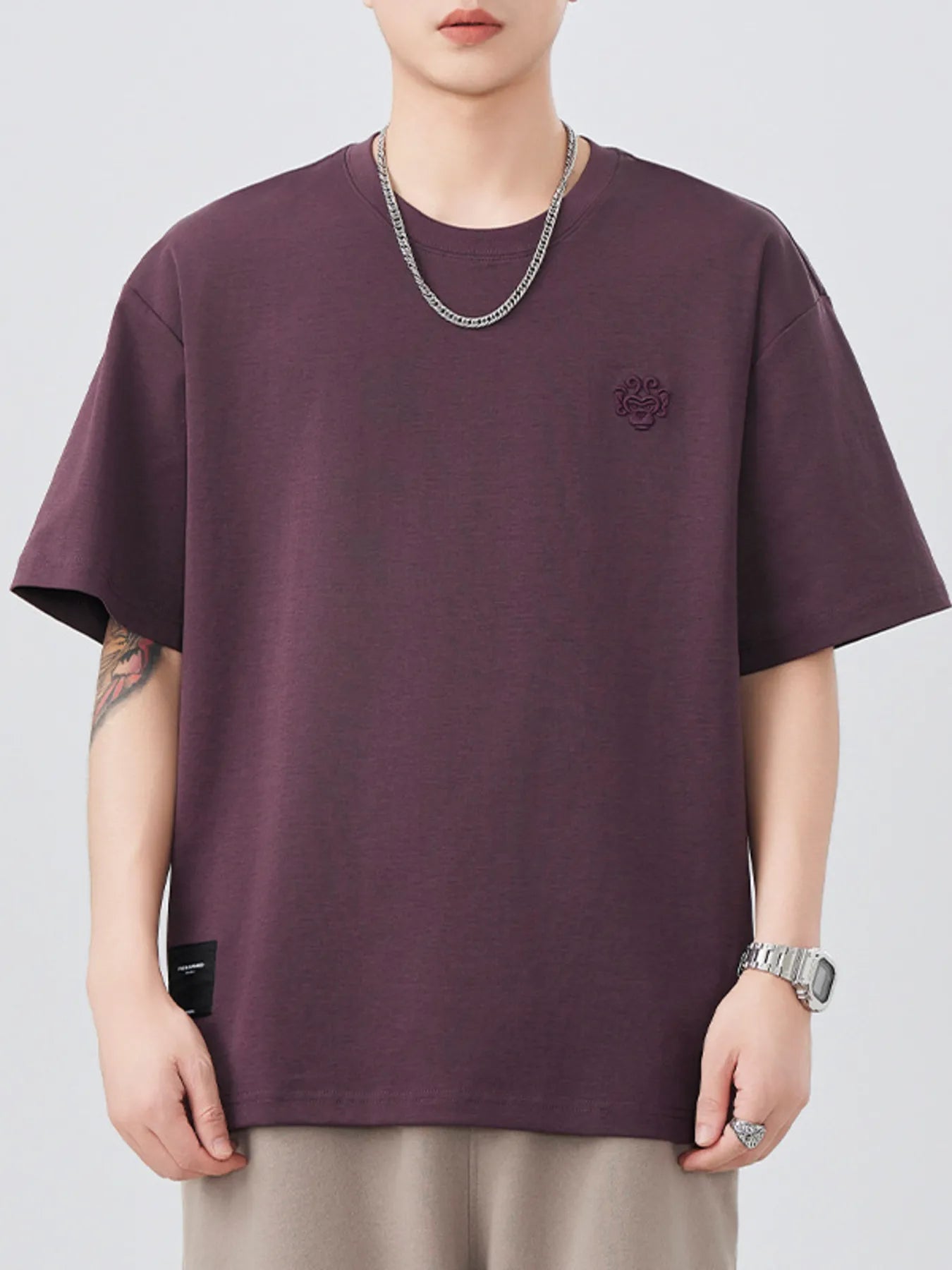 Plus Size Round Neck Short Sleeve T-Shirt in Classic in Black for Men