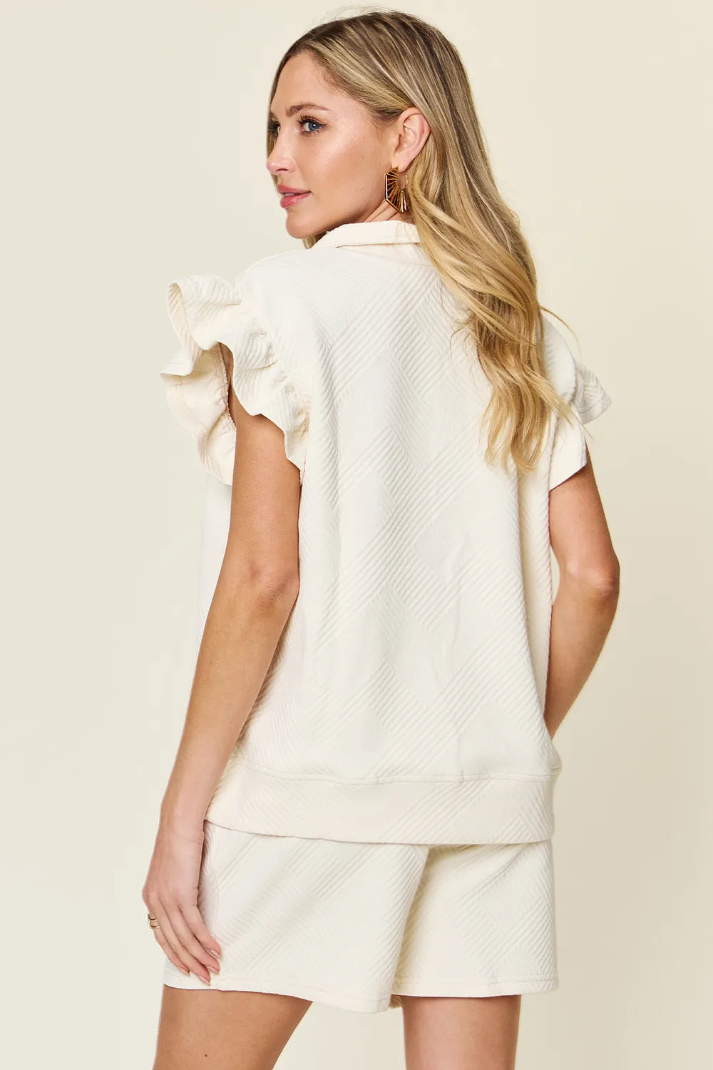 Plus Size Texture Flounce Sleeve Top and Drawstring Shorts Set in Cream for Women